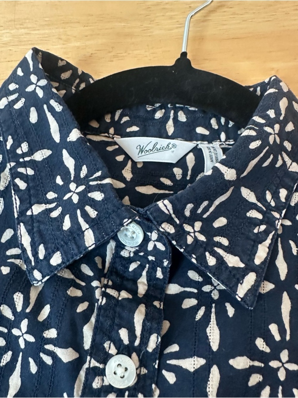 Woolrich Women’s Navy Blue Button Up Collar Sleeveless Tank Top Size S Small - Picture 6 of 9